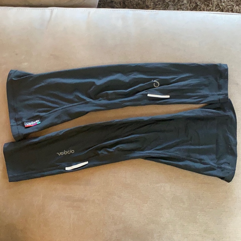 Velocio Size S Leg Warmers